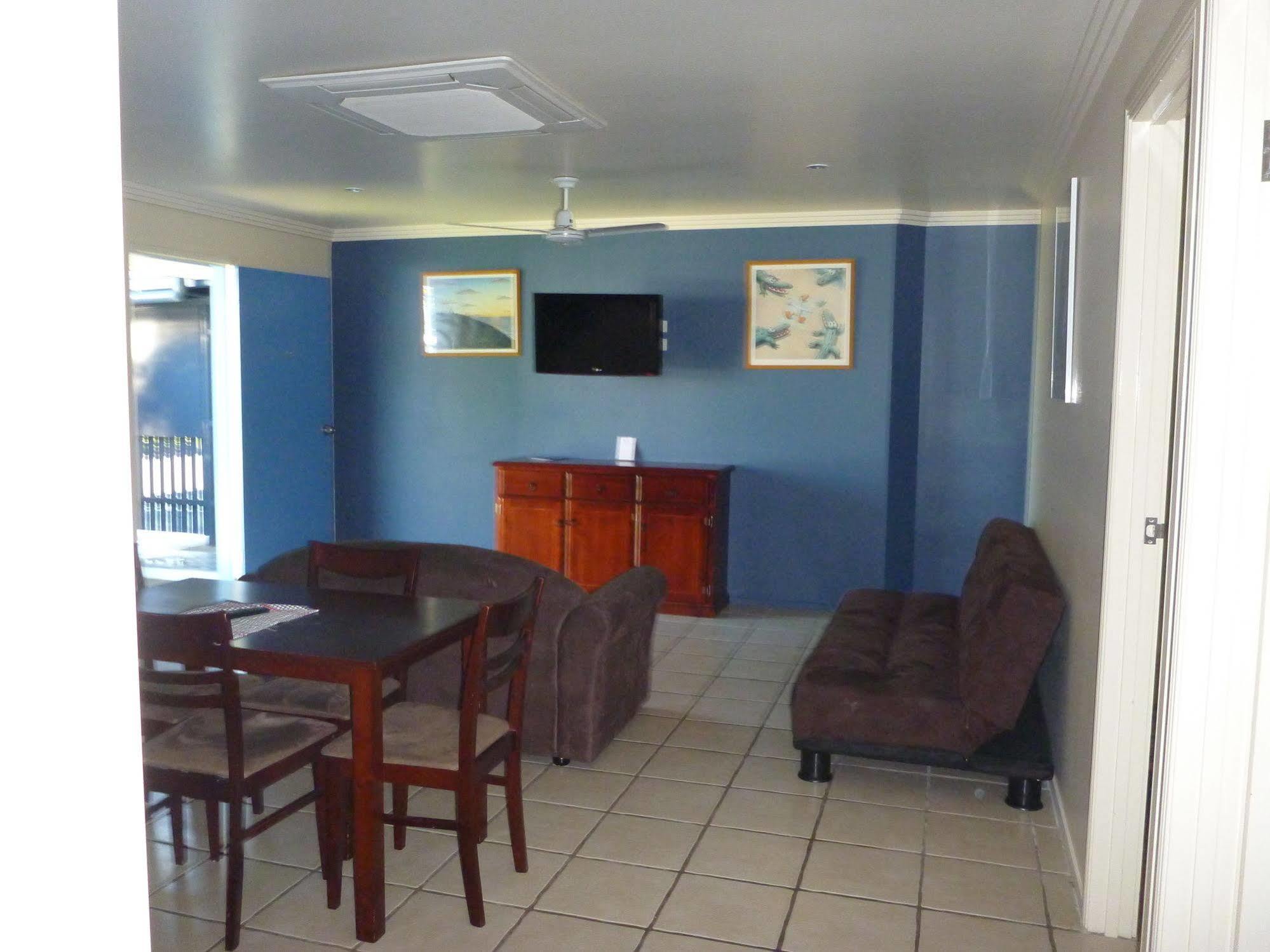 Emu Park Motel Dış mekan fotoğraf