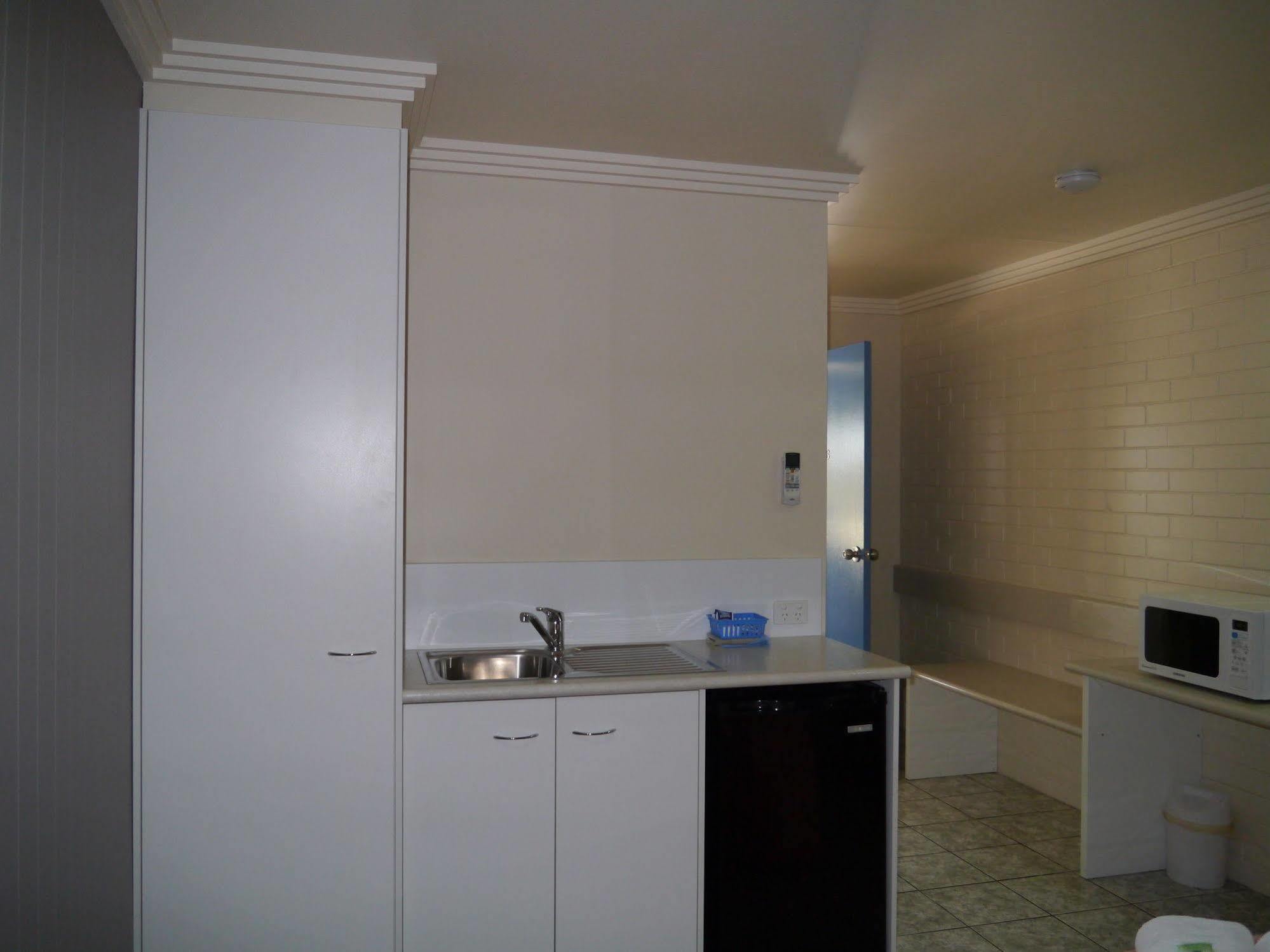Emu Park Motel Dış mekan fotoğraf